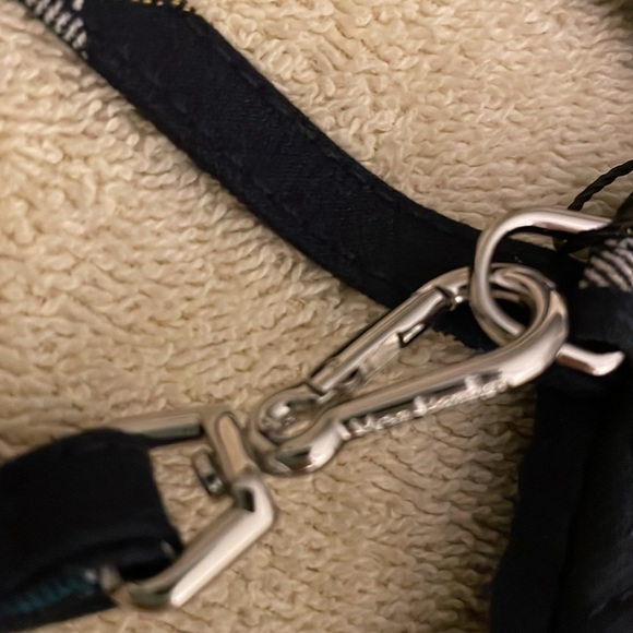 Vera Bradley Clip & Zip Mini Pouch NWT - Picture 4 of 7